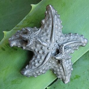 Vintage Pewter Starfish Brooch With Earrings.